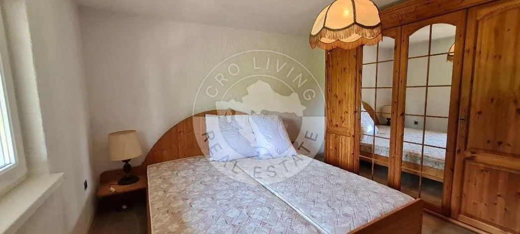 križ, bunjani,samostojeća kuća 215 m2 - slika 9