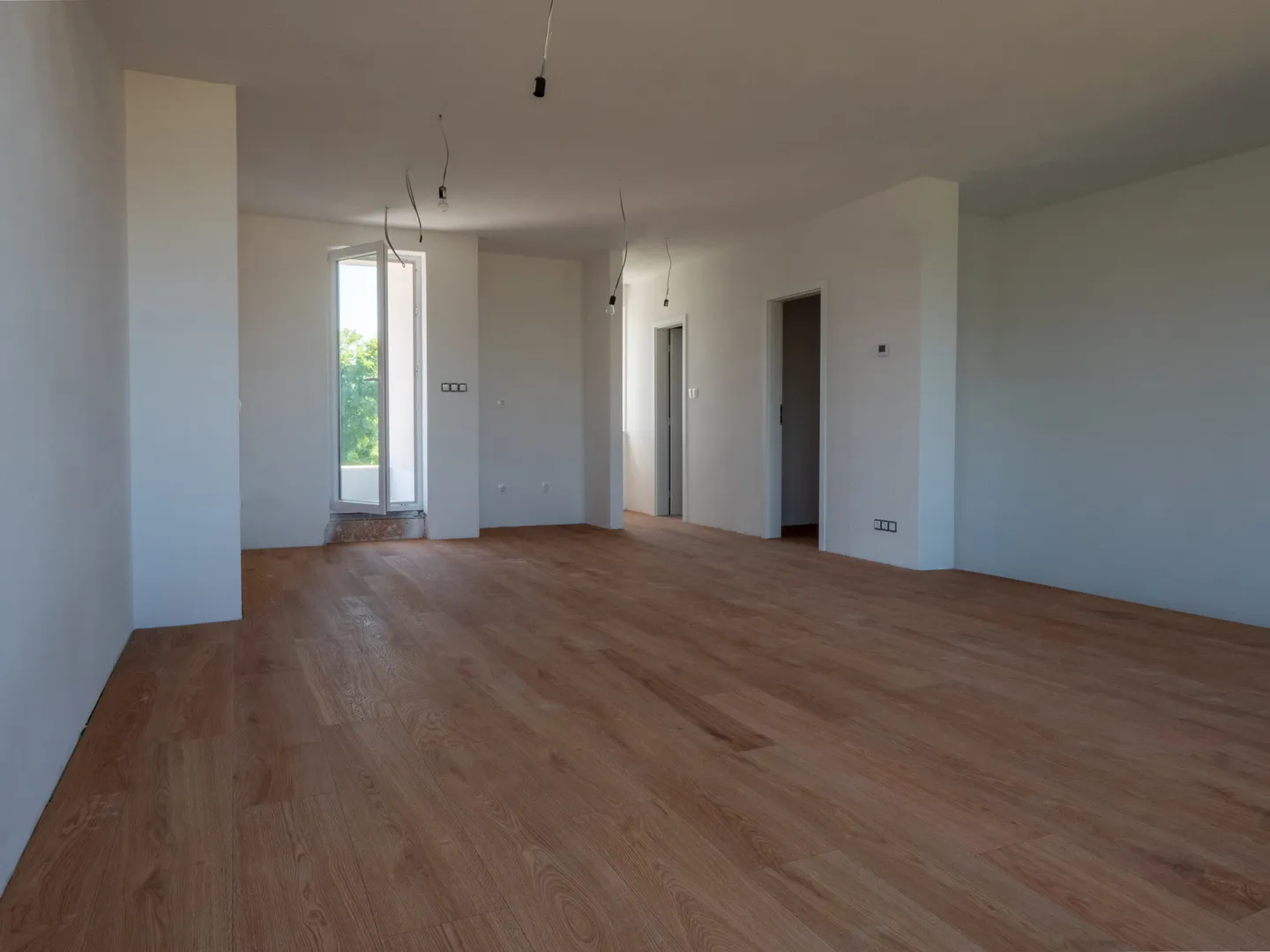 dvoetažni stan s krovnom terasom, 200 m od mora, privlaka - zadar - slika 2