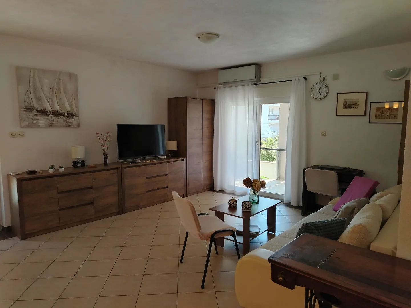 otok čiovo, okrug gornji- kuća s apartmanima, 80 m od mora i 8 km od zračne luke - slika 24