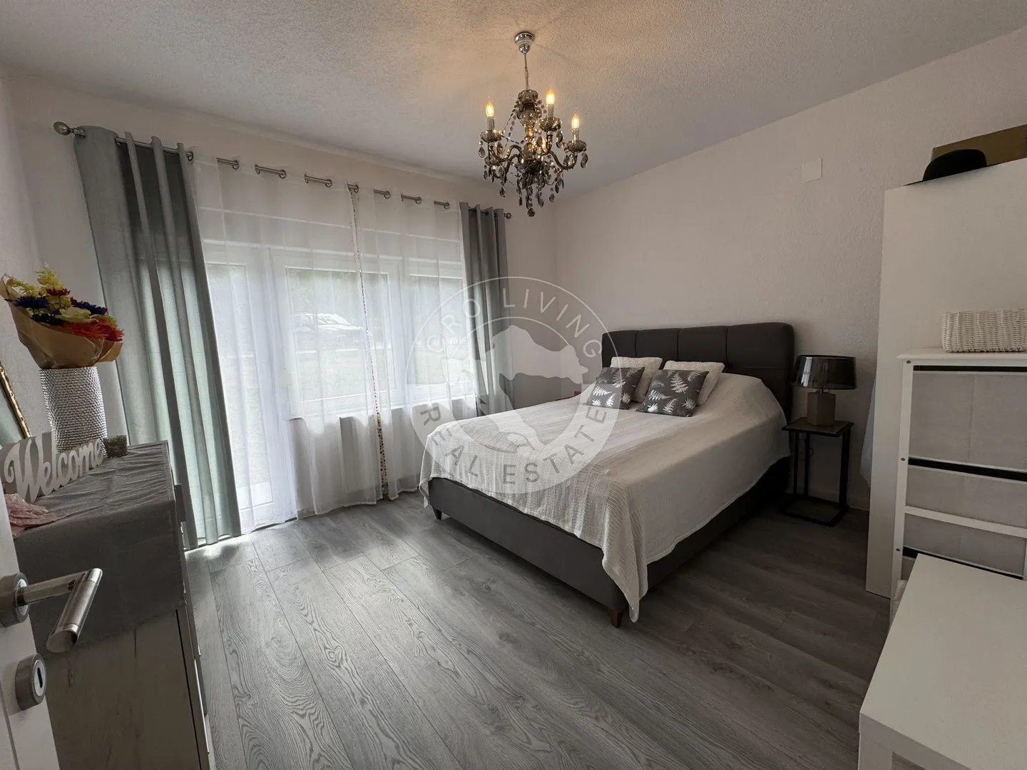 zaprešić, samostojeća kuća 310 m2, na površini od 1830 m2, sa gospodarskim prostorom - slika 15