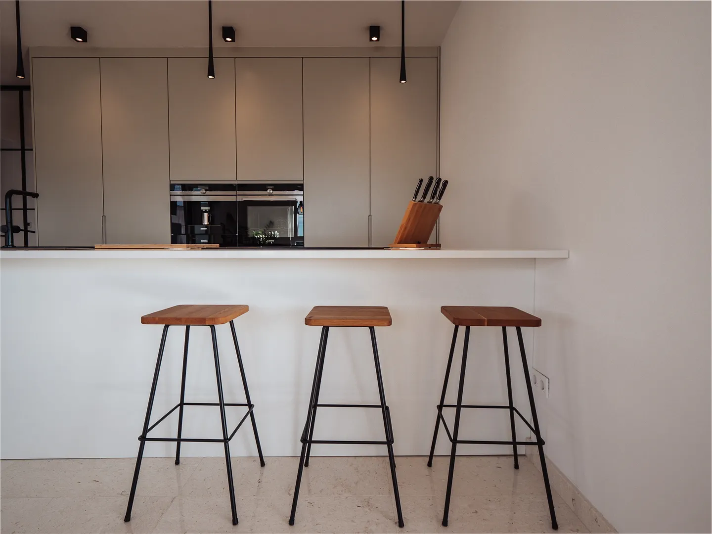 hrvatska, šibenik, vodice (tribunj) – moderan stan na 1. katu s 4 spavaće sobe, 2 terase i 3 parkirna mjesta, 137,91 m² - slika 13