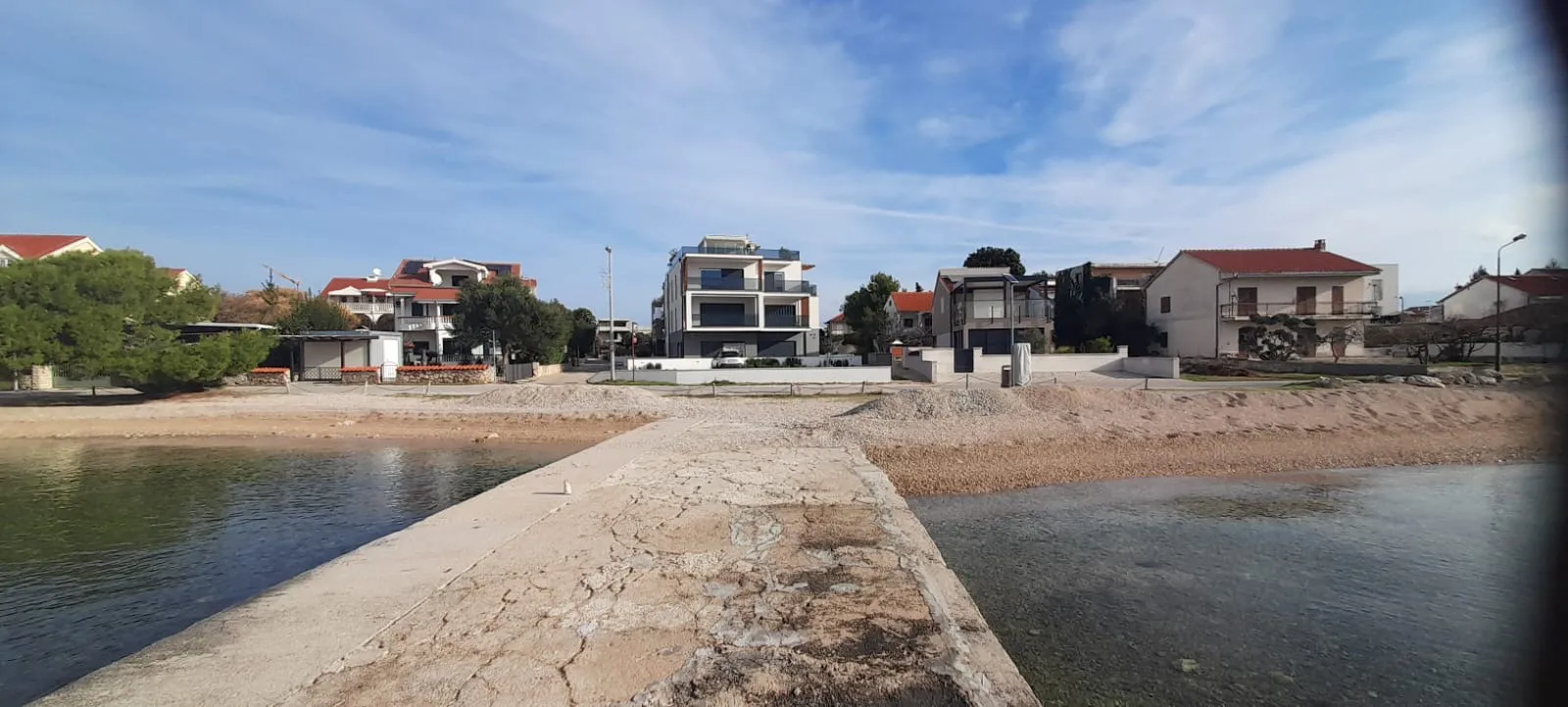 prvi red do mora – luksuzni penthouse 240 m² + krovna terasa 98 m² | srima – vodice - slika 19