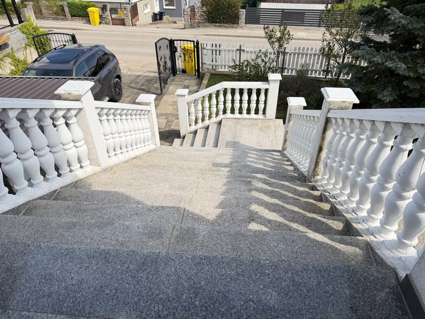 zagreb, dubrava-novoselec, kuća s dva stana 358 m2, na parceli od 911 m2 - slika 47