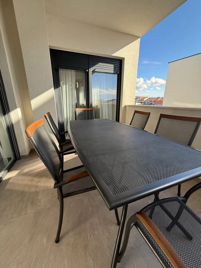 penthouse stan s krvonom terasom i pogledom na more, zadar - slika 17