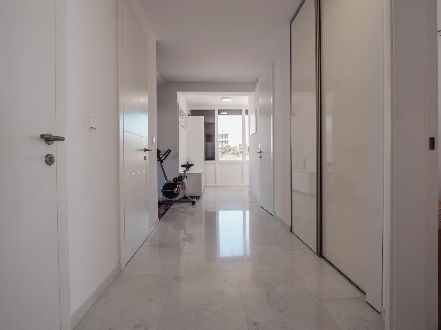 hrvatska, pag, mandre – ekskluzivna dizajnerska kuća s bazenom, podrumom i vrtom, 122 m² - slika 15