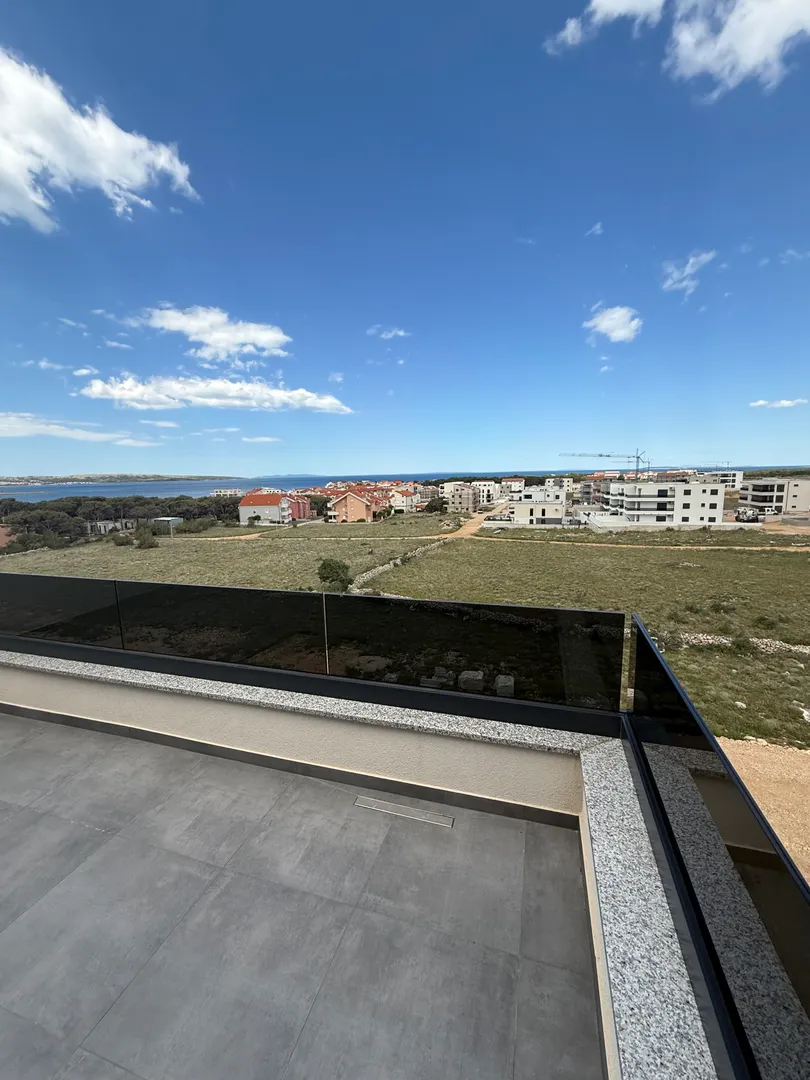 Dvoetažni Stan S Otvorenim Pogledom Na More, 350 M Od Mora, Povljana - Pag
