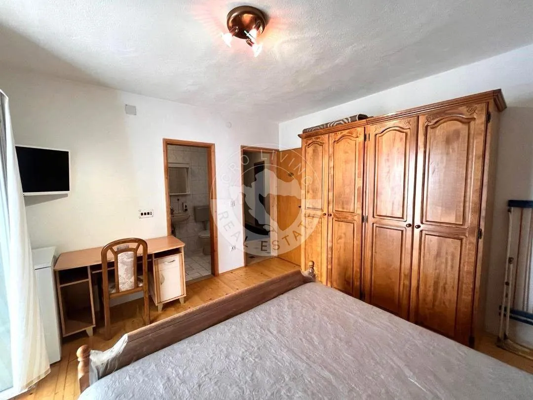 baška voda, kuća 14 soba, 633 m2, 500 m od mora - slika 10