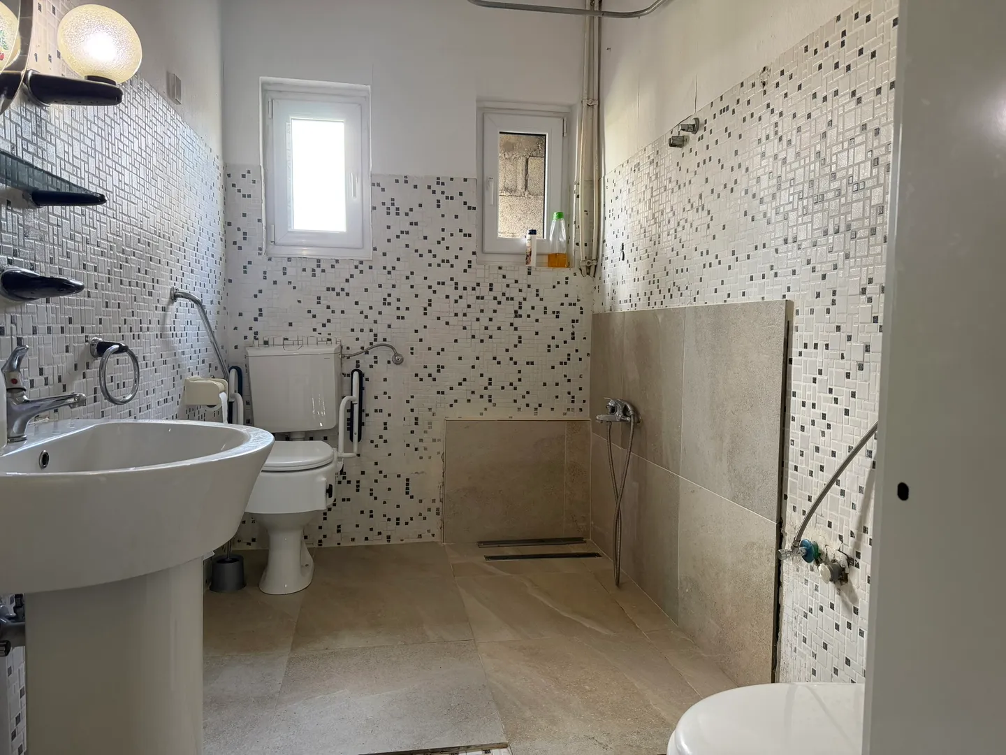 belovar (sesvete), kuća 220m2 sa građevinskim zemljištem - slika 7