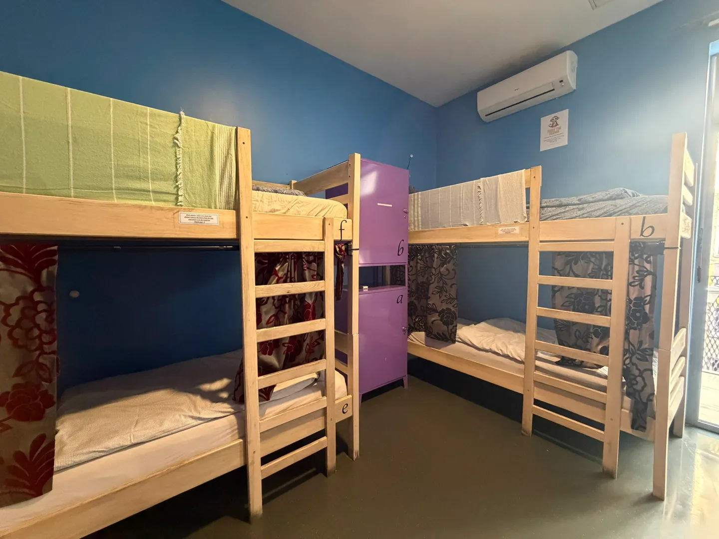 prodaja: hostel u centru zagreba - slika 11