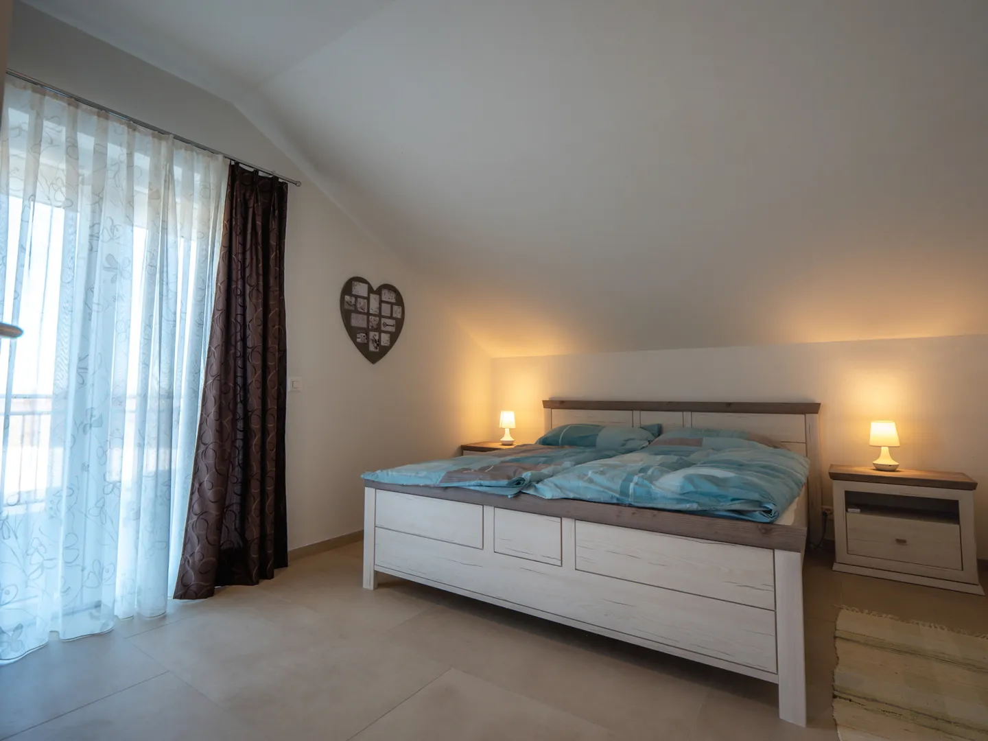 hrvatska, zadar, vrsi - prostrana moderna kuća s bazenom, kaminom i garažom, 152 m² stambena površina - slika 19