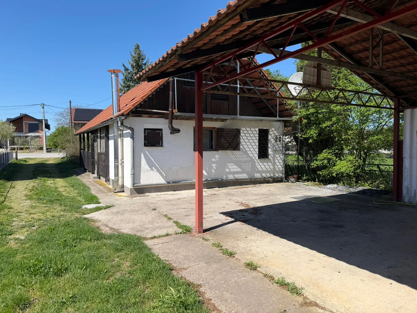 prodaja građevinskog zemljišta s kućom i radionom, rugvica (dragošička), 2027m2 - slika 11