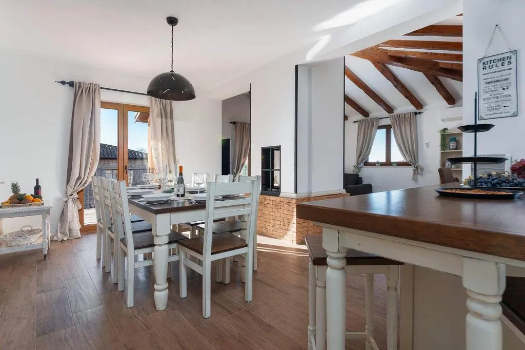 poreč, jasenovica– moderna vila s bazenom u prirodnum ambijentu- na 744 m² zemljišta - slika 12