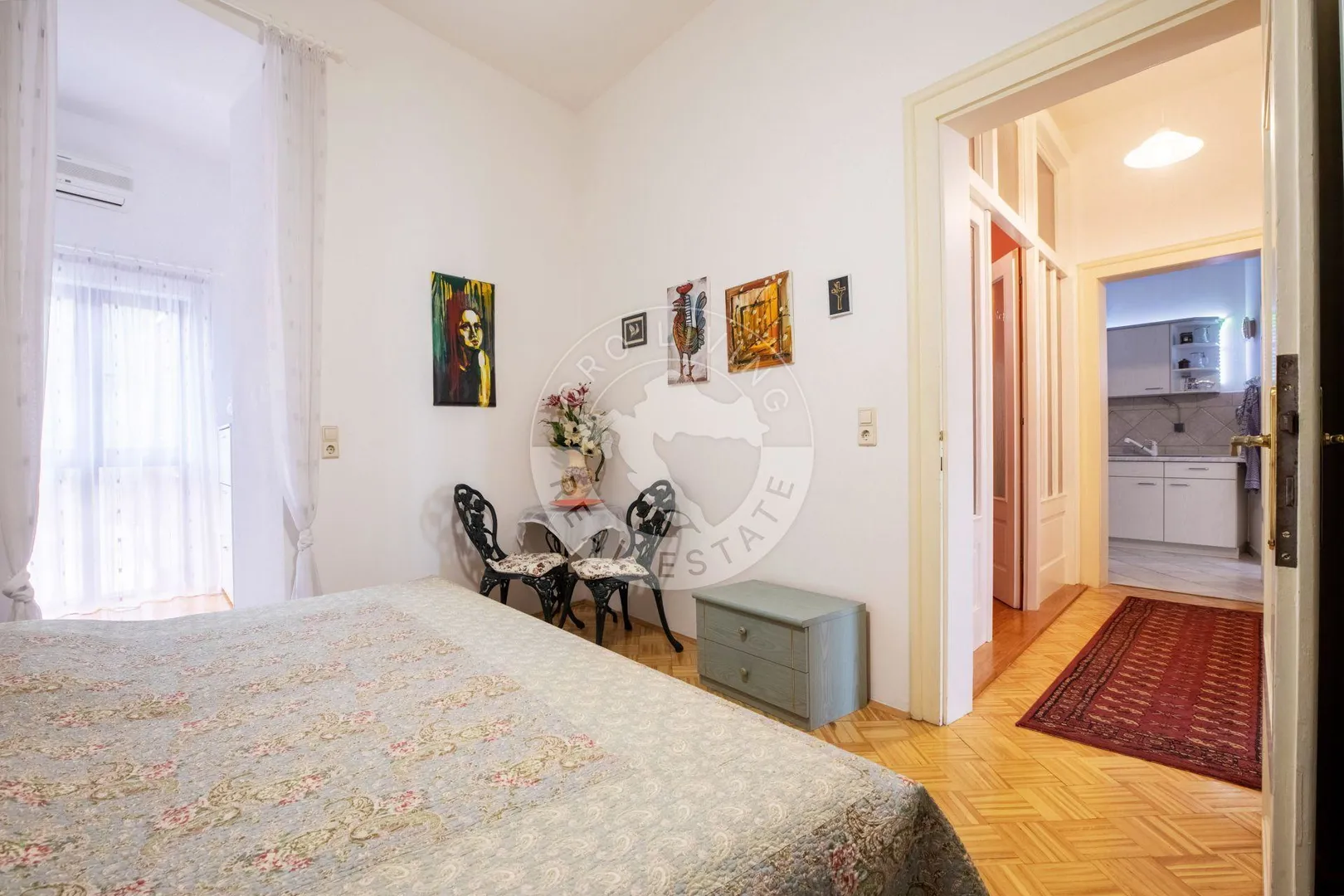 crikvenica, kuća 498 m2, tri stana apartmana jedan stan i dva poslovna prostora - slika 10