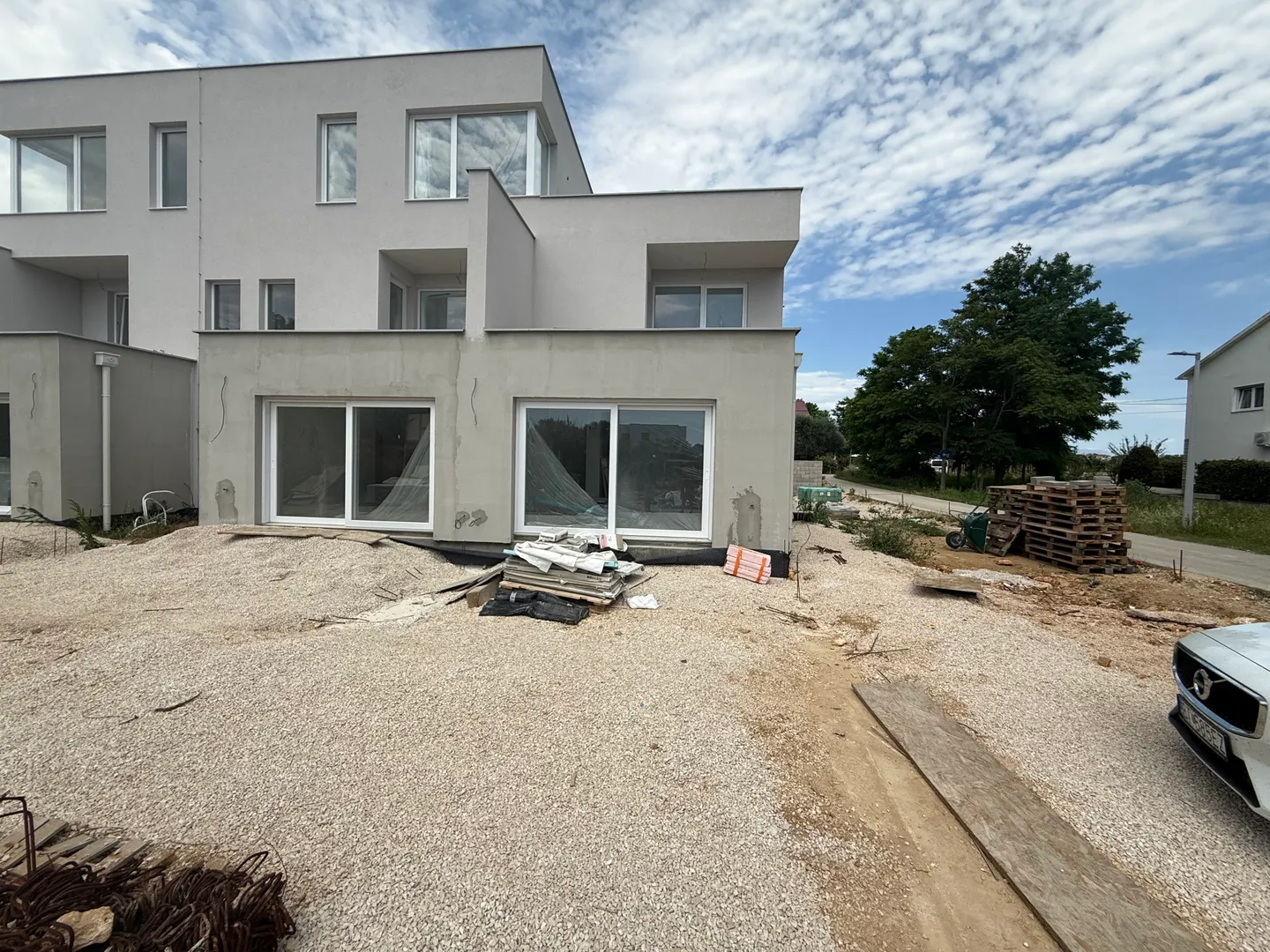 dvoetažni stan s krovnom terasom, 200 m od mora, privlaka - zadar - slika 32