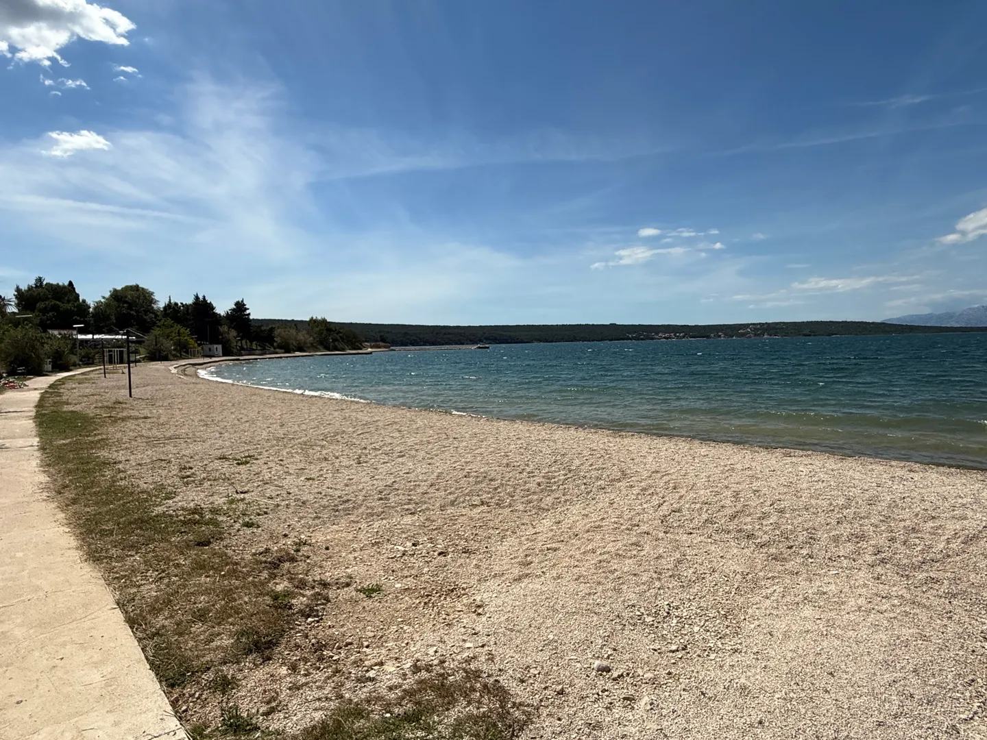 hrvatska, zadar, gornji karin, 400 m od mora, polovica dvojne kuće, 1 spavaća soba - 51,44m2, pogled na more, garaža i vrt - slika 6
