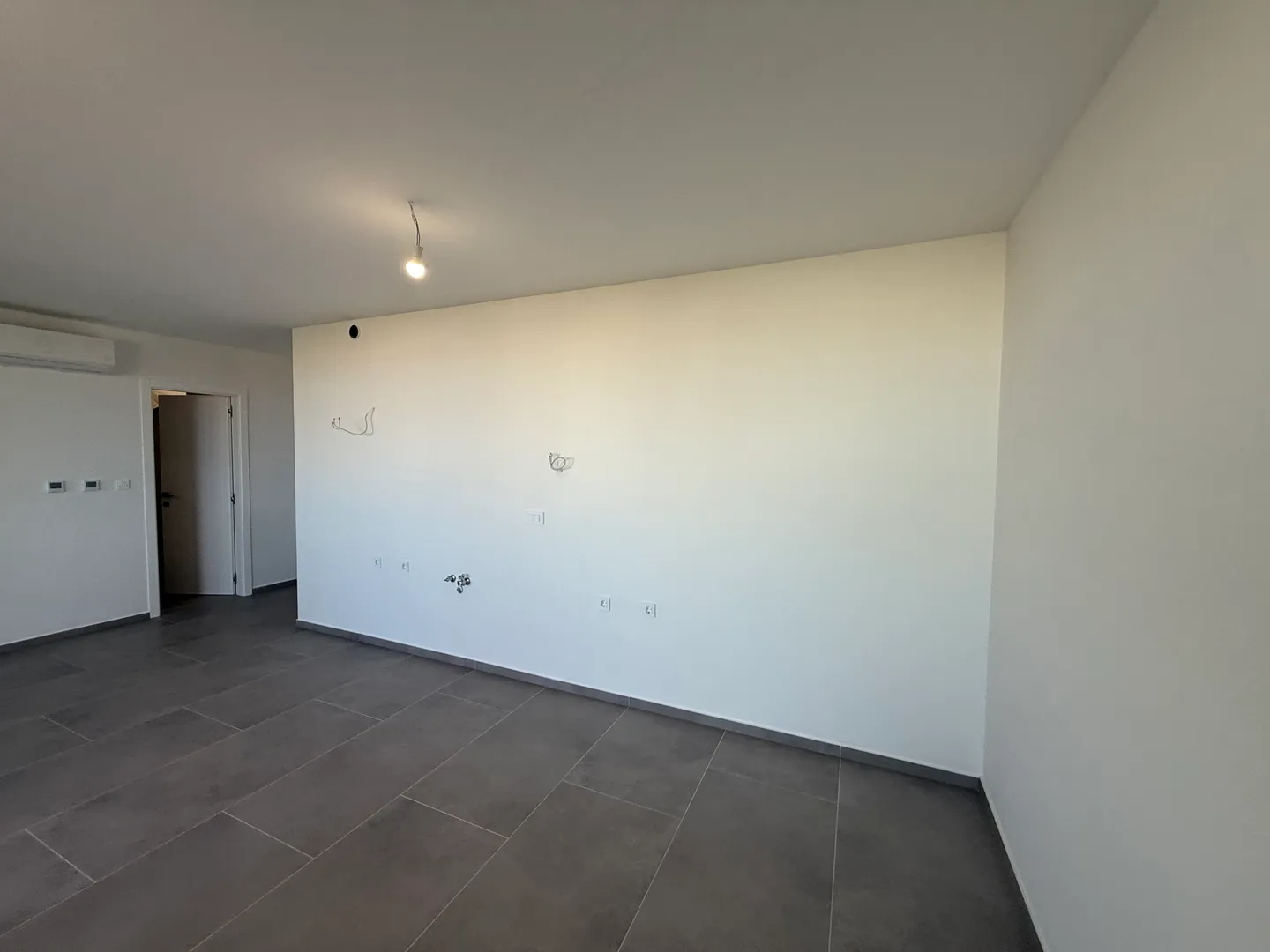 dvoetažni stan s otvorenim pogledom na more, 350 m od mora, povljana - pag - slika 10