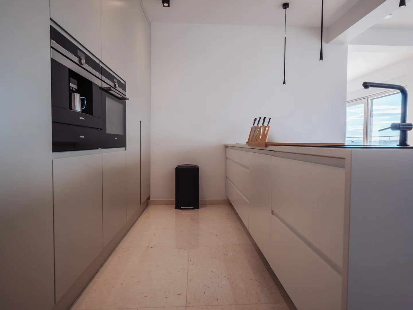 hrvatska, šibenik, vodice (tribunj) – moderan stan na 1. katu s 4 spavaće sobe, 2 terase i 3 parkirna mjesta, 137,91 m² - slika 16