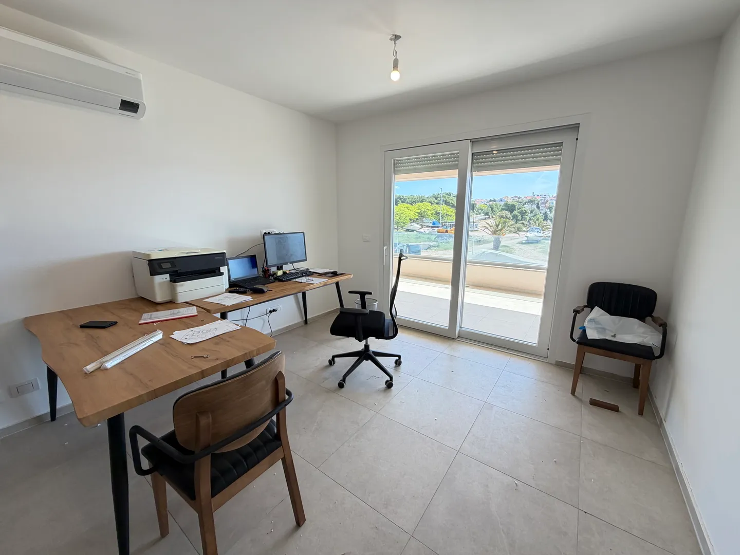 hrcatska, zadar, pag-povljana, prvi red do mora, 2 sobni stan 74 m2 -terasa, garaža i podrum - slika 5