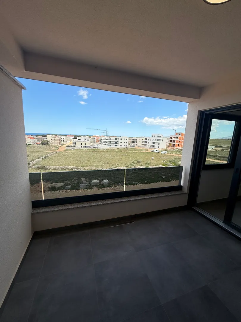 dvoetažni stan s otvorenim pogledom na more, 350 m od mora, povljana - pag - slika 8