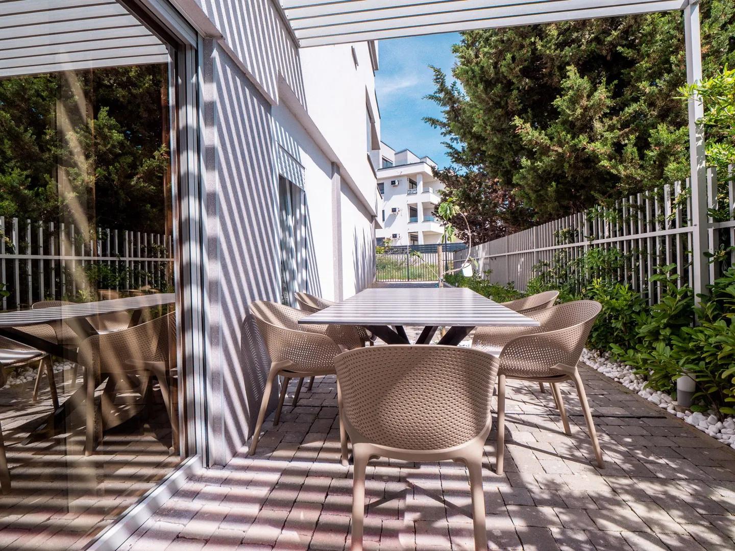 pag, povljana, stan 50 m2, prvi red i pogled na more, jacuzzi - slika 25