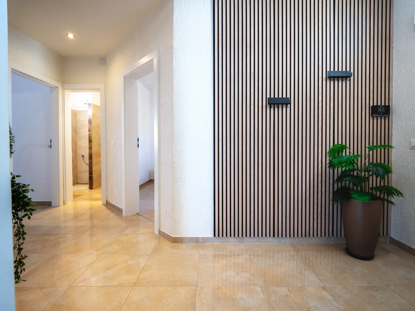 hrvatska, zadar, vrsi - prostrana moderna kuća s bazenom, kaminom i garažom, 152 m² stambena površina - slika 18