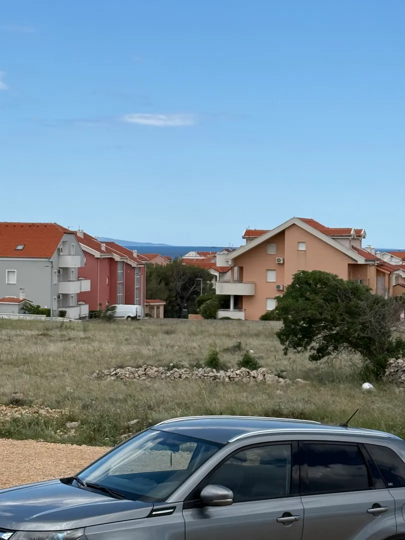 jednosobni stan s natkrivenom terasom, 350 m od mora, povljana - pag - slika 3