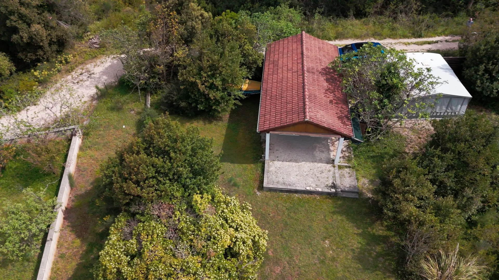 hrvatska, zadar, ugljan - građevinsko zemljište 1.004 m² u sušici, 85 m od plaže, s garažom i inventarom - slika 6