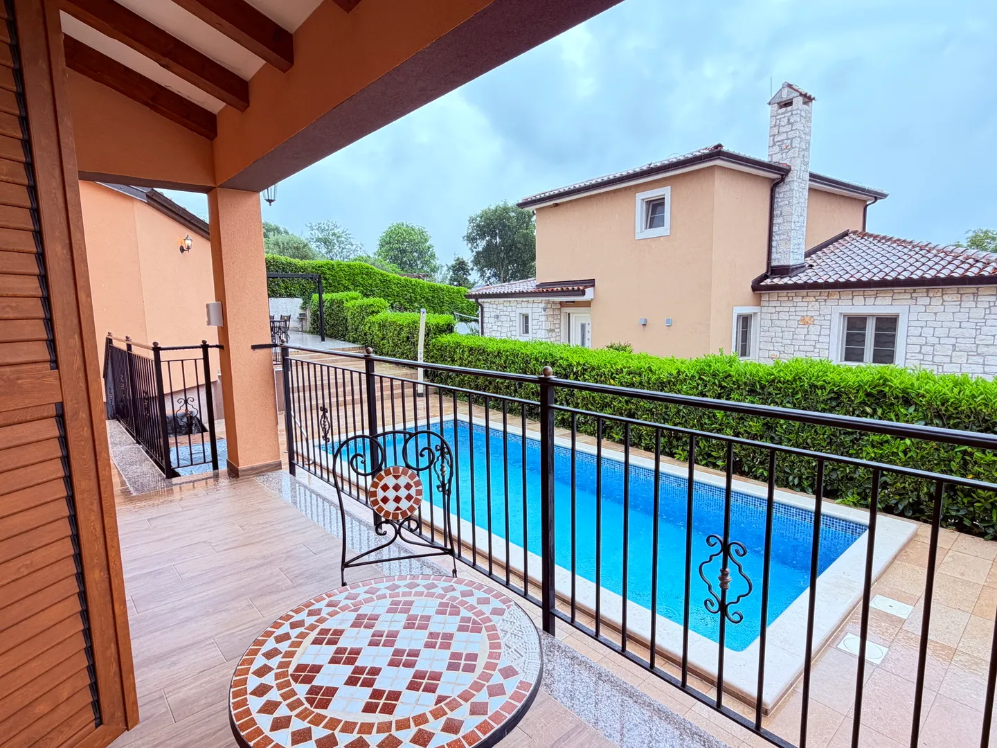 poreč, jasenovica– moderna vila s bazenom u prirodnum ambijentu- na 744 m² zemljišta - slika 24