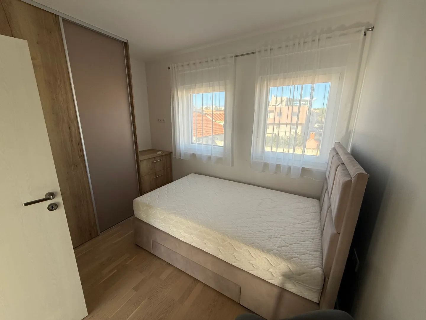 penthouse stan s krvonom terasom i pogledom na more, zadar - slika 6