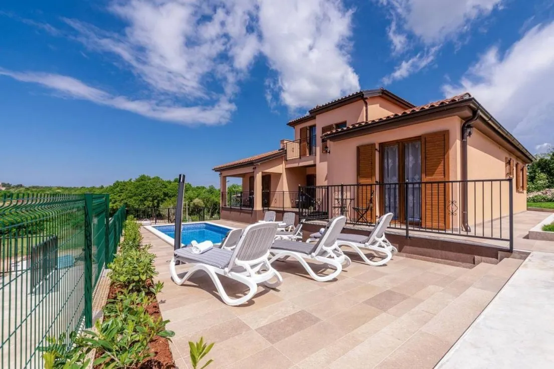 poreč, jasenovica– moderna vila s bazenom u prirodnum ambijentu- na 744 m² zemljišta - slika 3