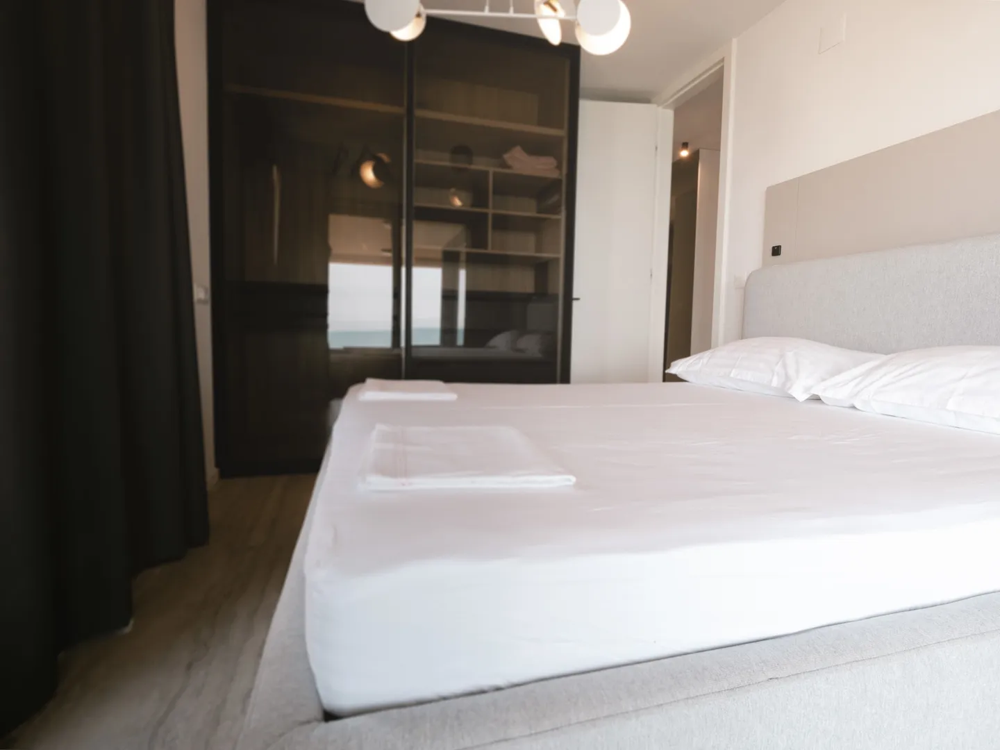 luksuzan penthouse, prvi red do mora, komplet opremljen, pag - povljana - slika 16
