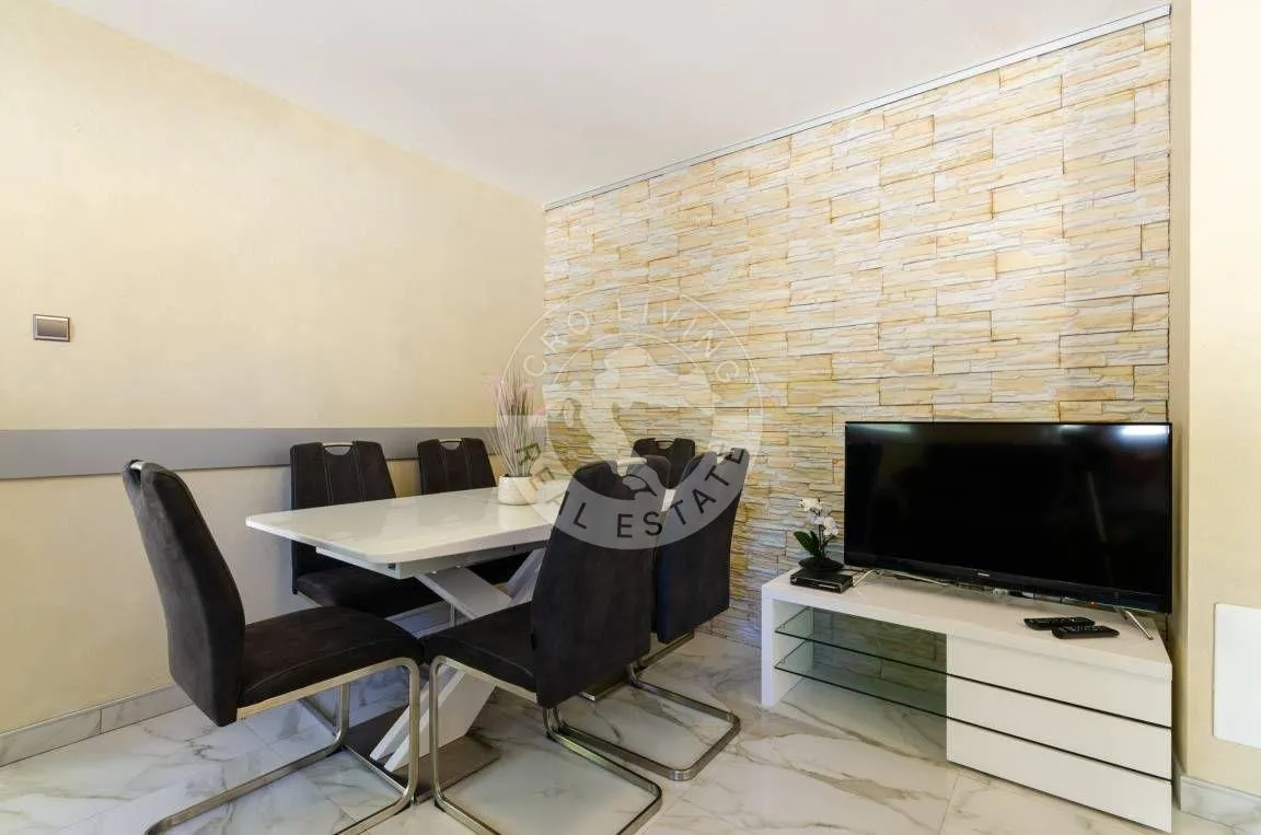 bribir, samostojeća kuća sa bazenom, 110m2 - slika 10