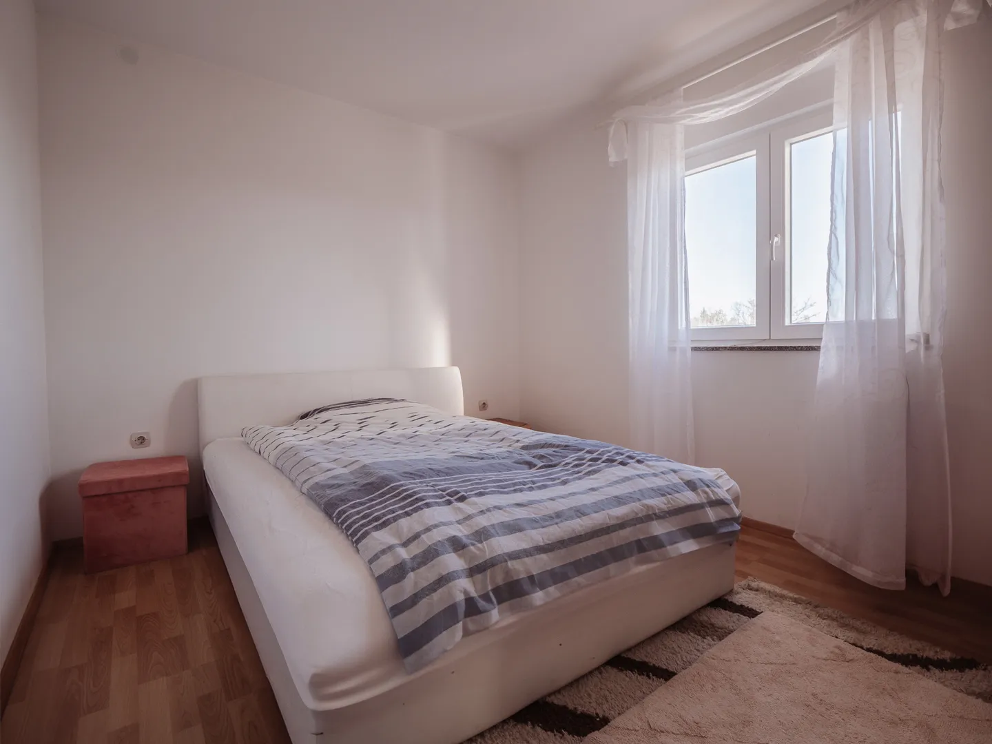 hrvatska, šibenik, skradin – velika kuća s zemljištem, podrumom i mogućnošću dvije stambene jedinice u dalmaciji - slika 9