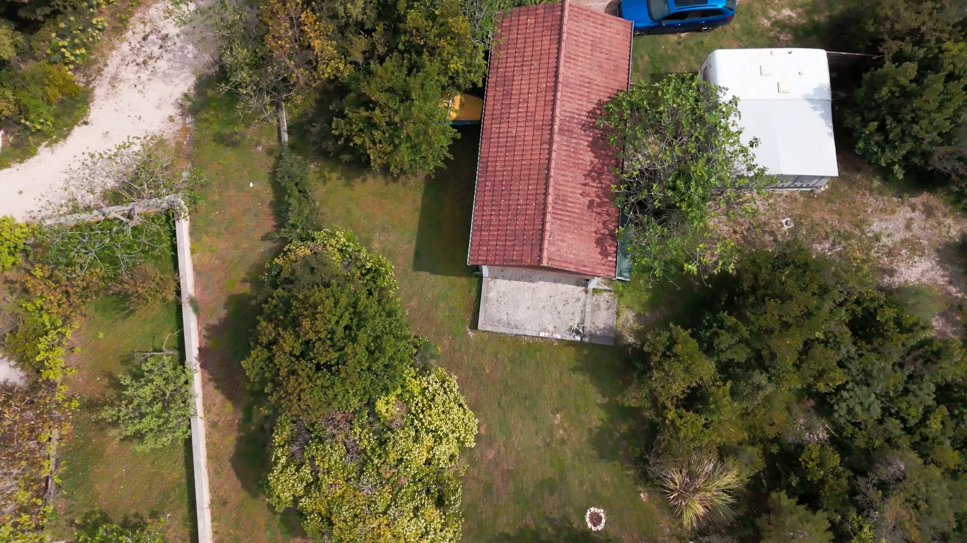 hrvatska, zadar, ugljan - građevinsko zemljište 1.004 m² u sušici, 85 m od plaže, s garažom i inventarom - slika 7