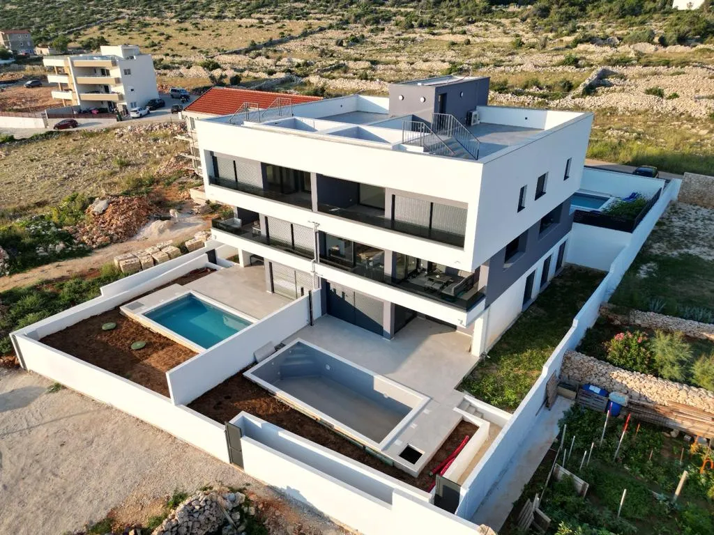penthouse stan s krovnom terasom, 1 red do mora, vinjerac - zadar - slika 19