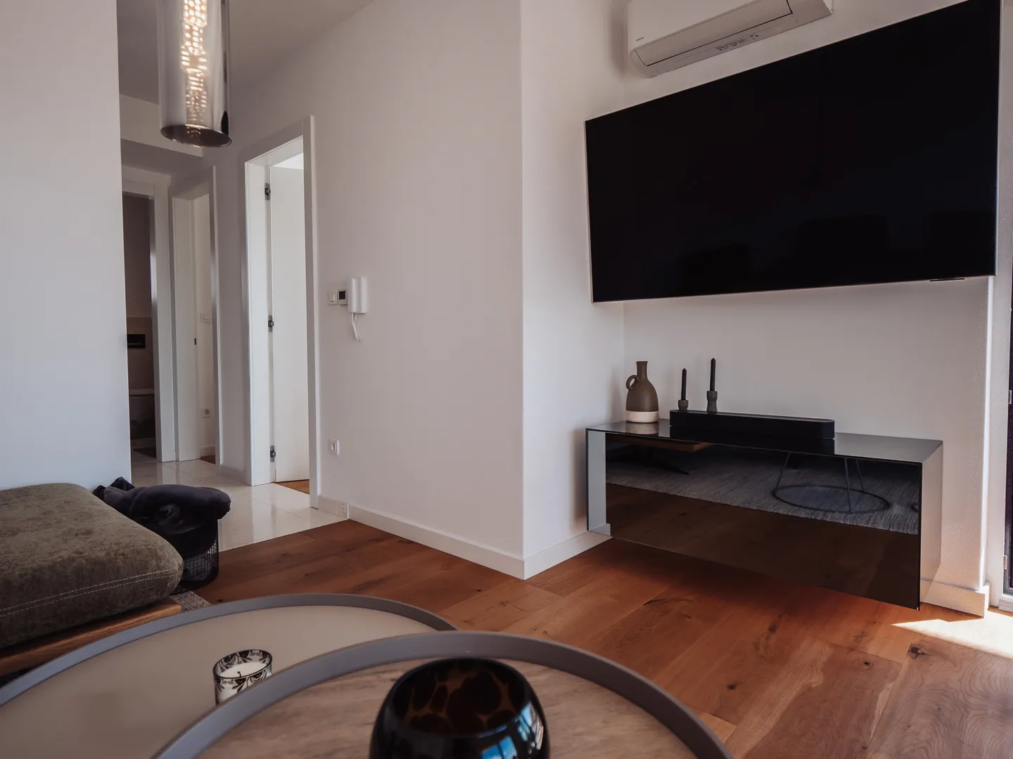 hrvatska, šibenik, vodice (tribunj) – moderan stan na 1. katu s 4 spavaće sobe, 2 terase i 3 parkirna mjesta, 137,91 m² - slika 11
