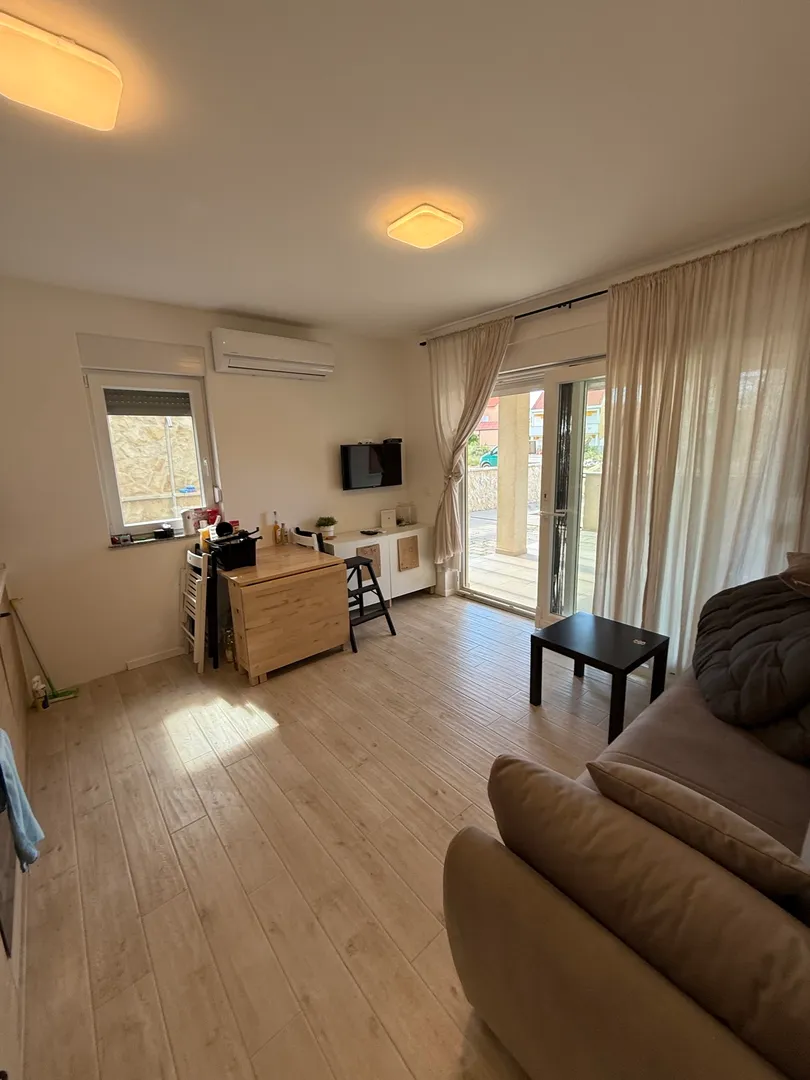 dvosobni stan s vrtom, 400 m od plaže, povljana - pag - slika 8