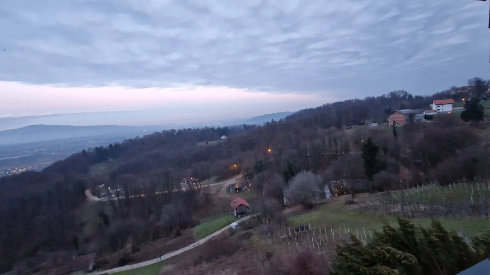 samobor-vrhovčak, iznimna kuća površine 153 m2 s veličanstvenim pogledom - slika 16