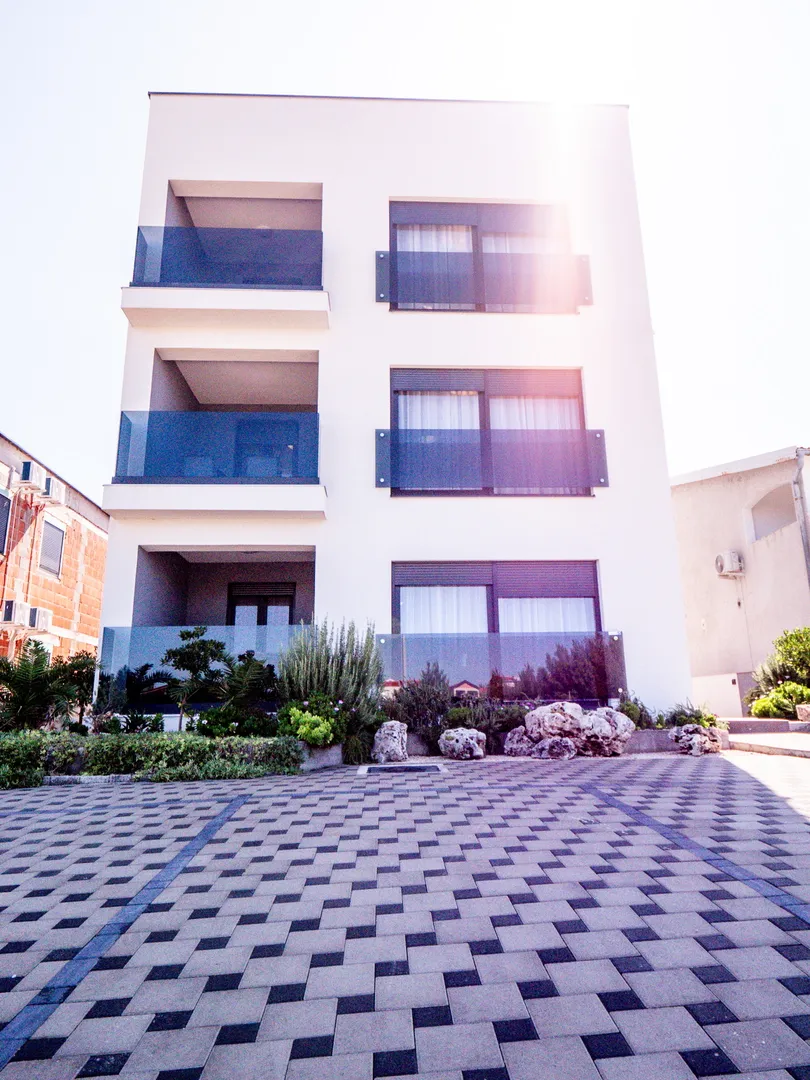 hrvatska, zadar, vir, 4 apartmana, visokokvalitetna i održavana, potpuno opremljena i namještena, investicijska nekretnina blizu mora - slika 48