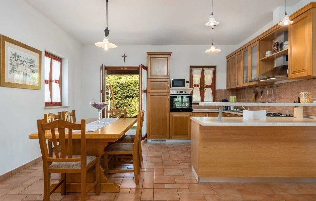 poreč okolica-šarmantna kamena vila sa bazenom na prodaji (prodaja) - slika 11