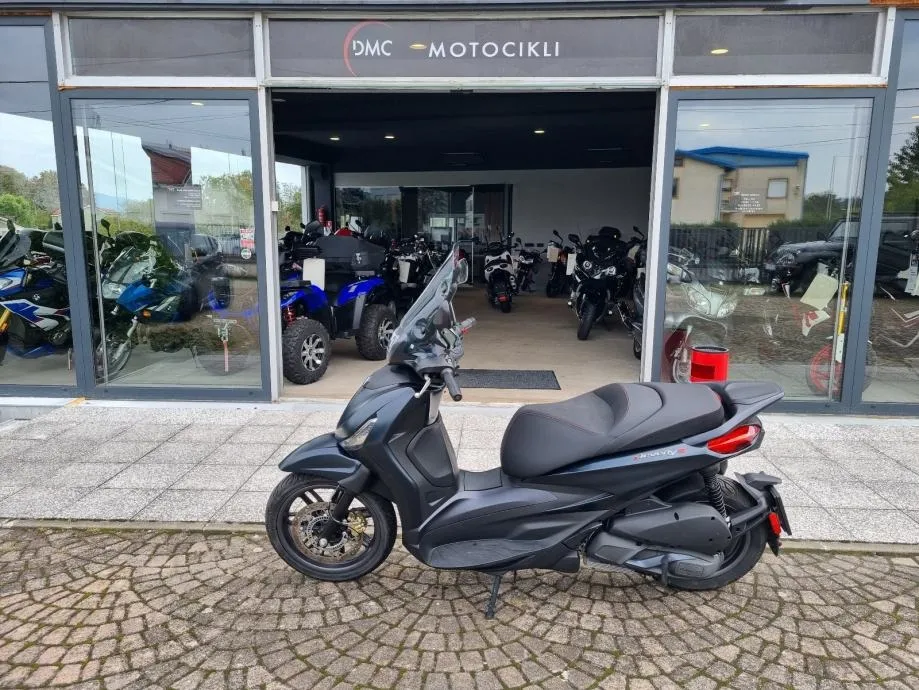 piaggio beverly 300 s hpe abs tcs, a2 kategorija, s garancijom, 2022 - slika 6