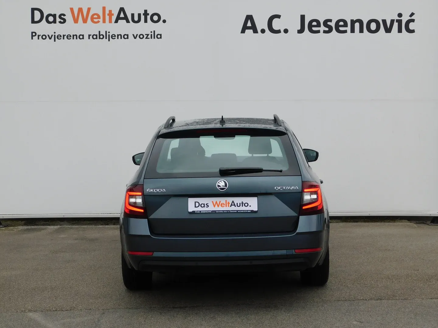 11451 škoda octavia combi ambition 1.6 tdi - slika 5