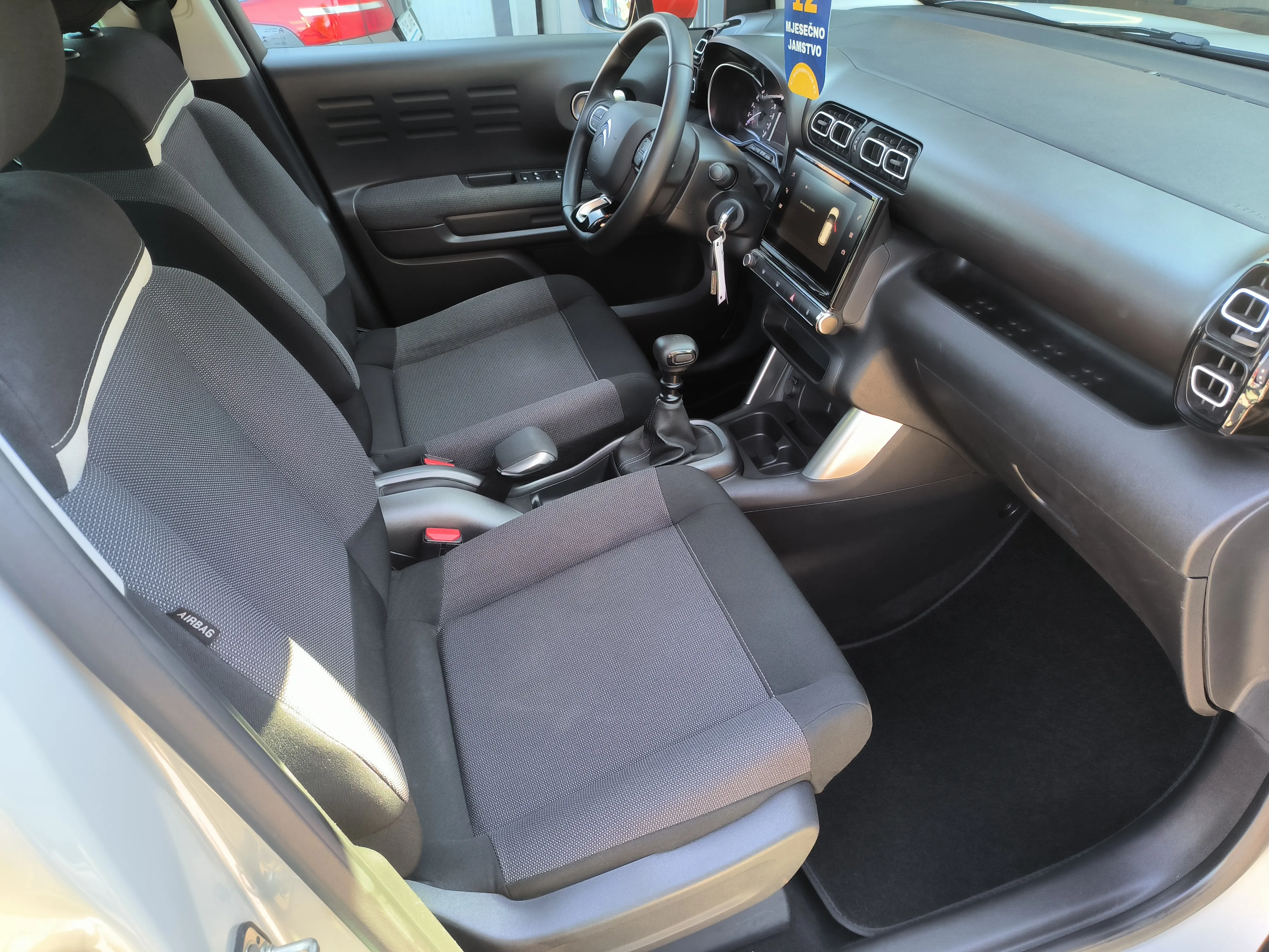 citroën c3 aircross 1,5 bluehdi, shine, servisna, jamstvo, reg. 1 god - slika 14