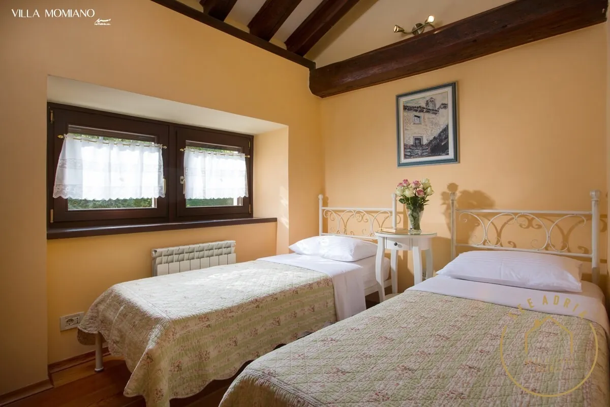 rustikalna villa sa bazenom, momjan - slika 18
