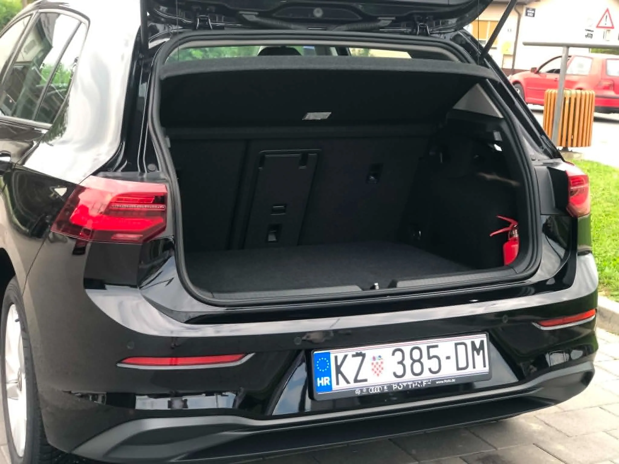 vw golf 8 2.0 tdi, 2020 god. - slika 12