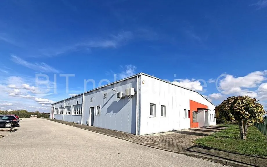 Poslovni prostor Najam/Zakup Centar 800 m2 (iznajmljivanje) - Koprivnica