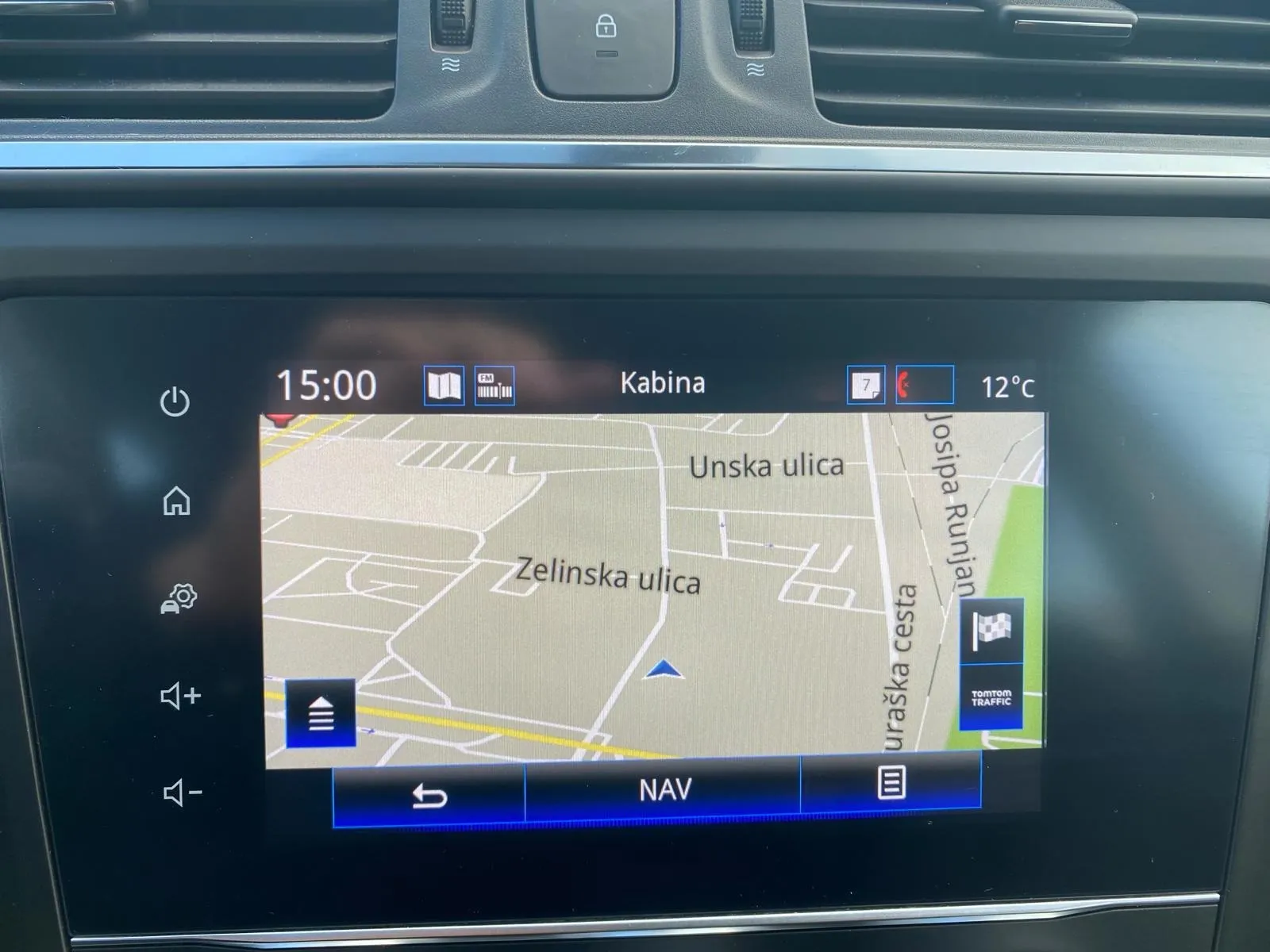 renault kadjar dci 115 kamera, keyless, navigacija, 4x garancija!!! - slika 13