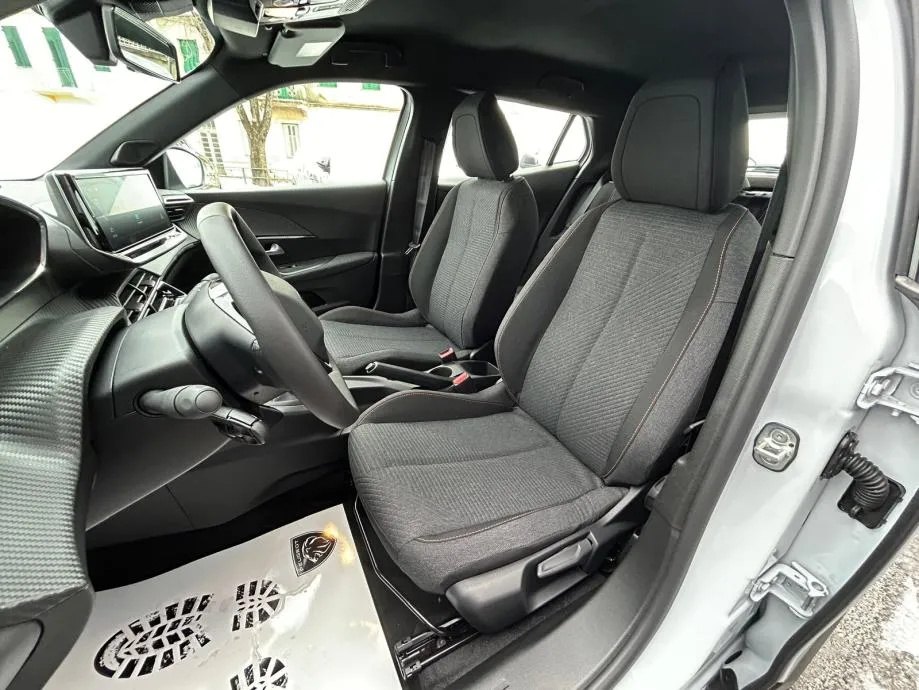 peugeot 2008 style 100 - 2026 - novo - 8 god garancija* - rata 217€!!! - slika 10