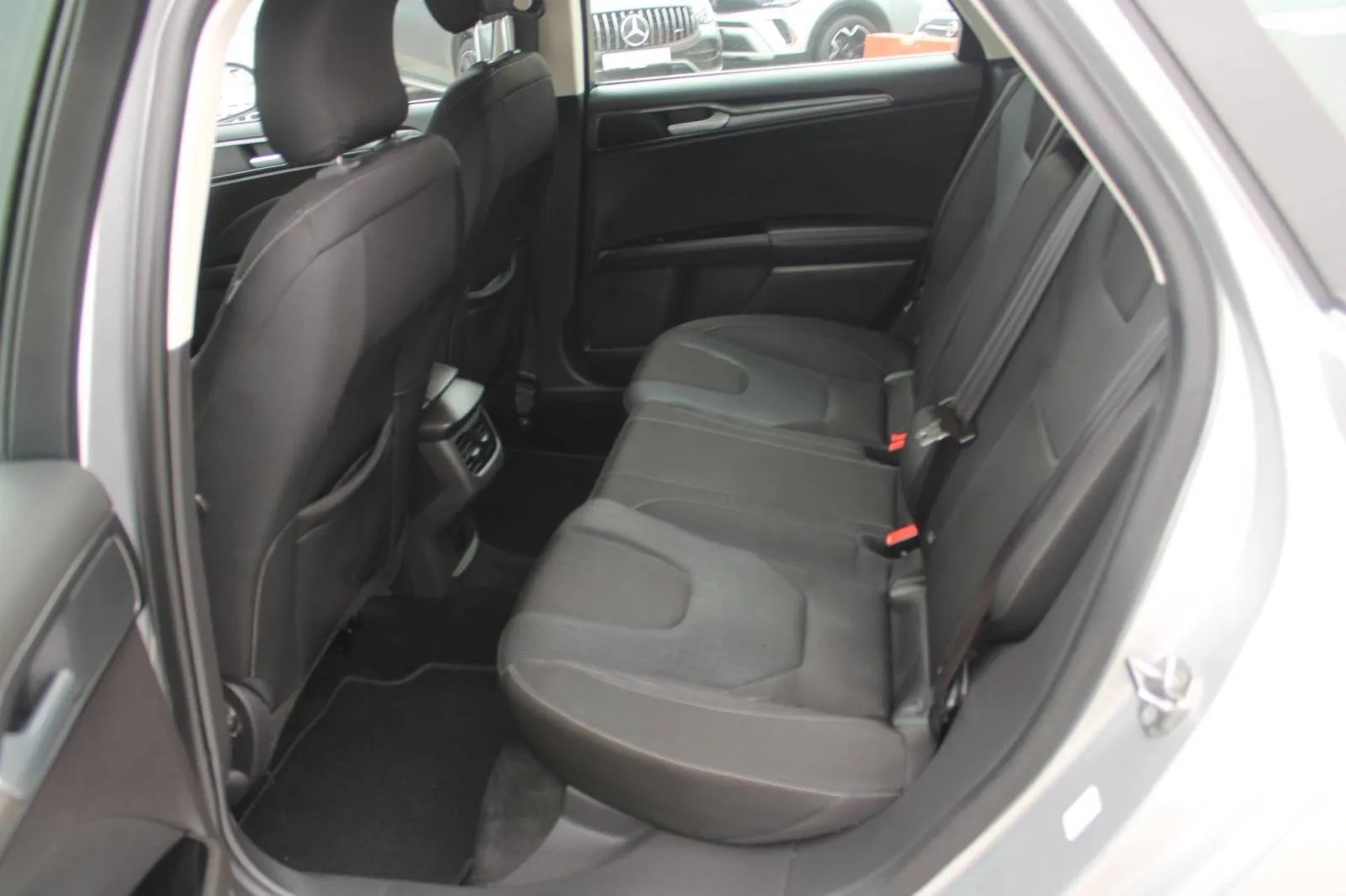 ford mondeo karavan 2.0 tdci titanium *navigacija* - slika 12