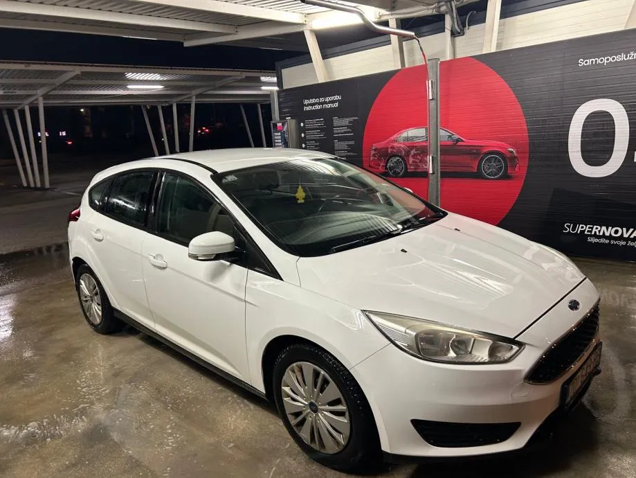 ford focus 1,0 - slika 3